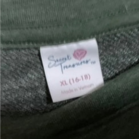 New womans top shirt womans size 16/18 crop - Picture 2 of 3